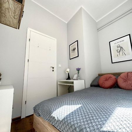 Mmrent Simplicity Room Гданск Екстериор снимка
