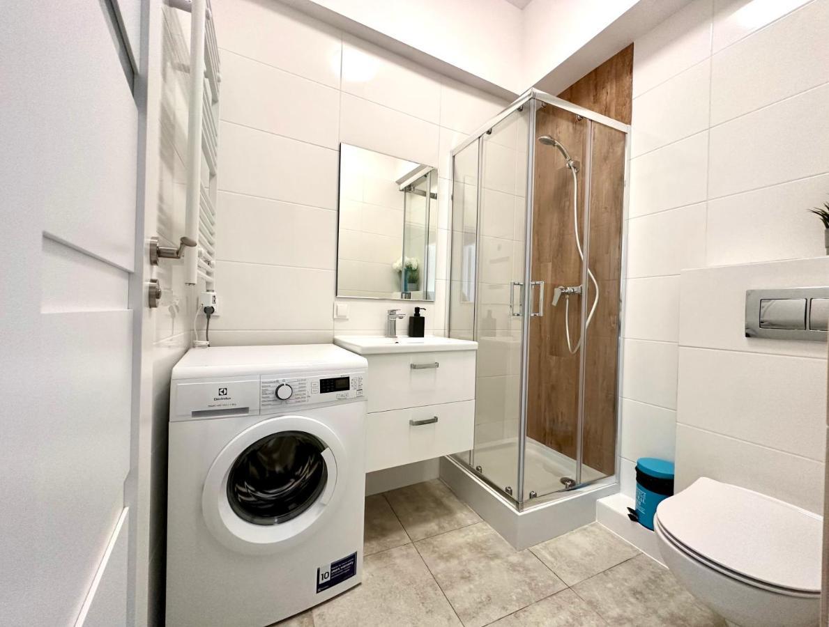Mmrent Simplicity Room Гданск Екстериор снимка
